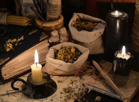 a comparison of wicca and paganism Traditional witchcraft in britain is very different from the more modern wiccan religion understanding the differences brings understanding of both paths. a comparison of wicca and paganism Traditional witchcraft in britain is very different from the more modern wiccan religion understanding the differences brings understanding of both paths.